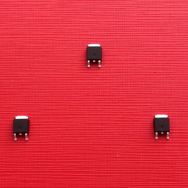 MOS管作為開關應用，與三極管相比，孰優孰劣？